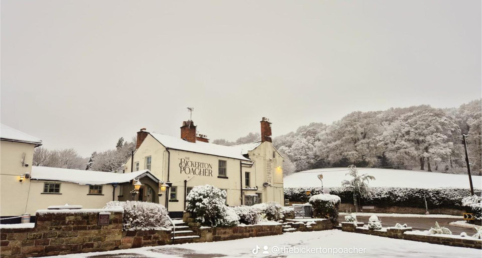 The Bickerton Poacher Higher Burwardsley Dış mekan fotoğraf